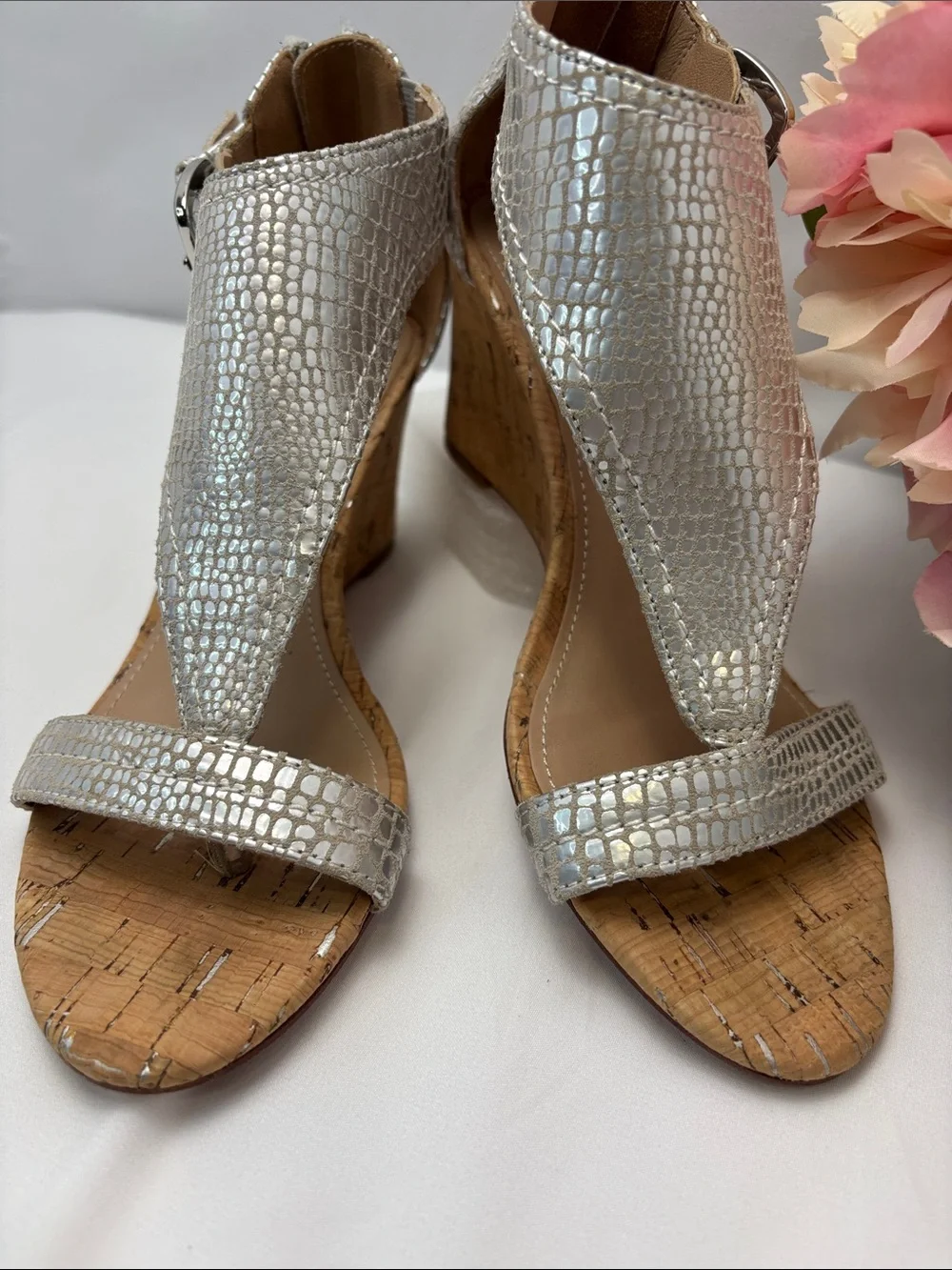 Donald J. Pliner “June”Women’s‎ 6 Silver Textured Cork Wedge Sandals #435